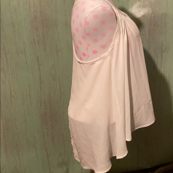 Green pea cream tank super light size small - Picture 2 of 5